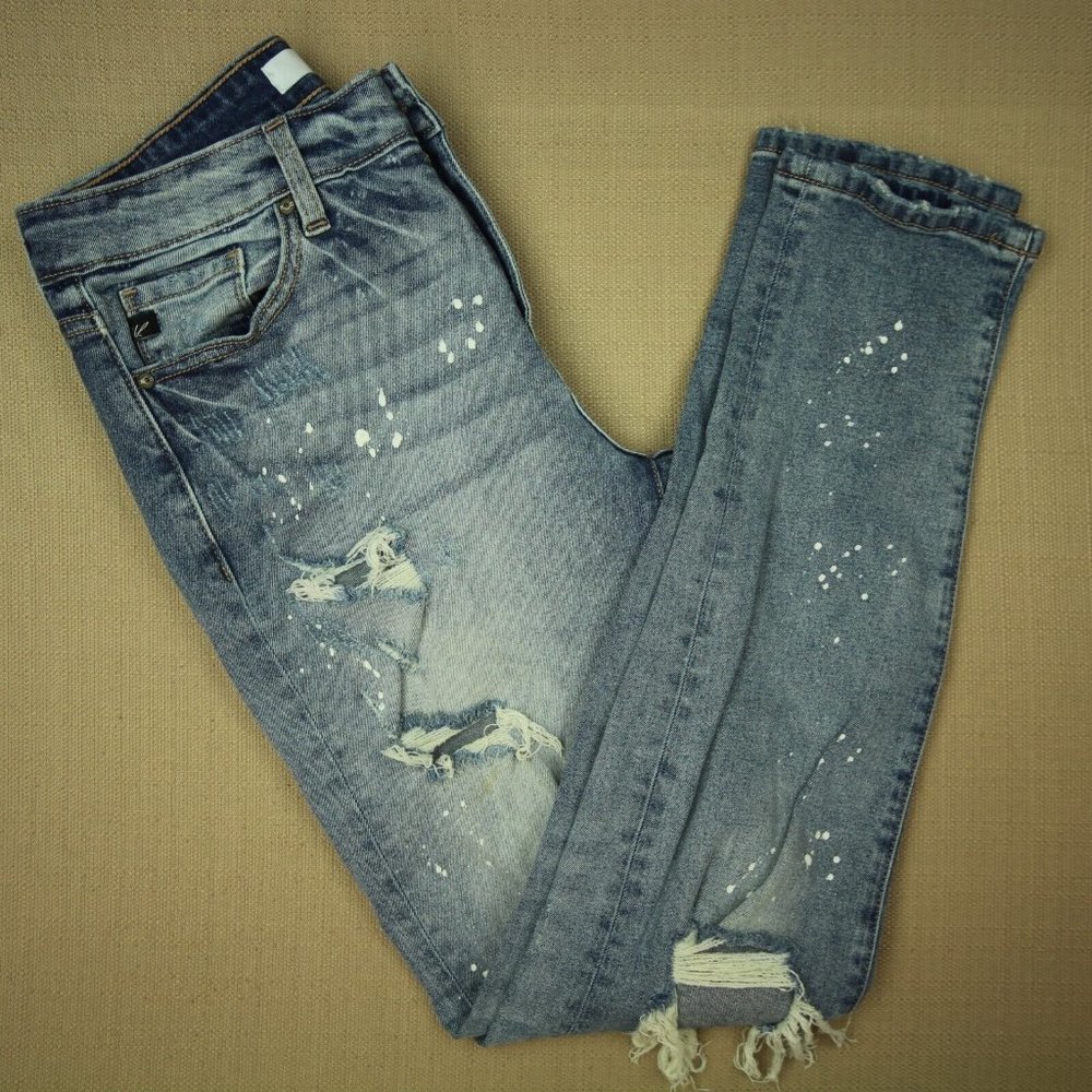 KanCan Shelly High Rise Boyfriend Jeans Junior's Size 5 / 26 Distressed Denim